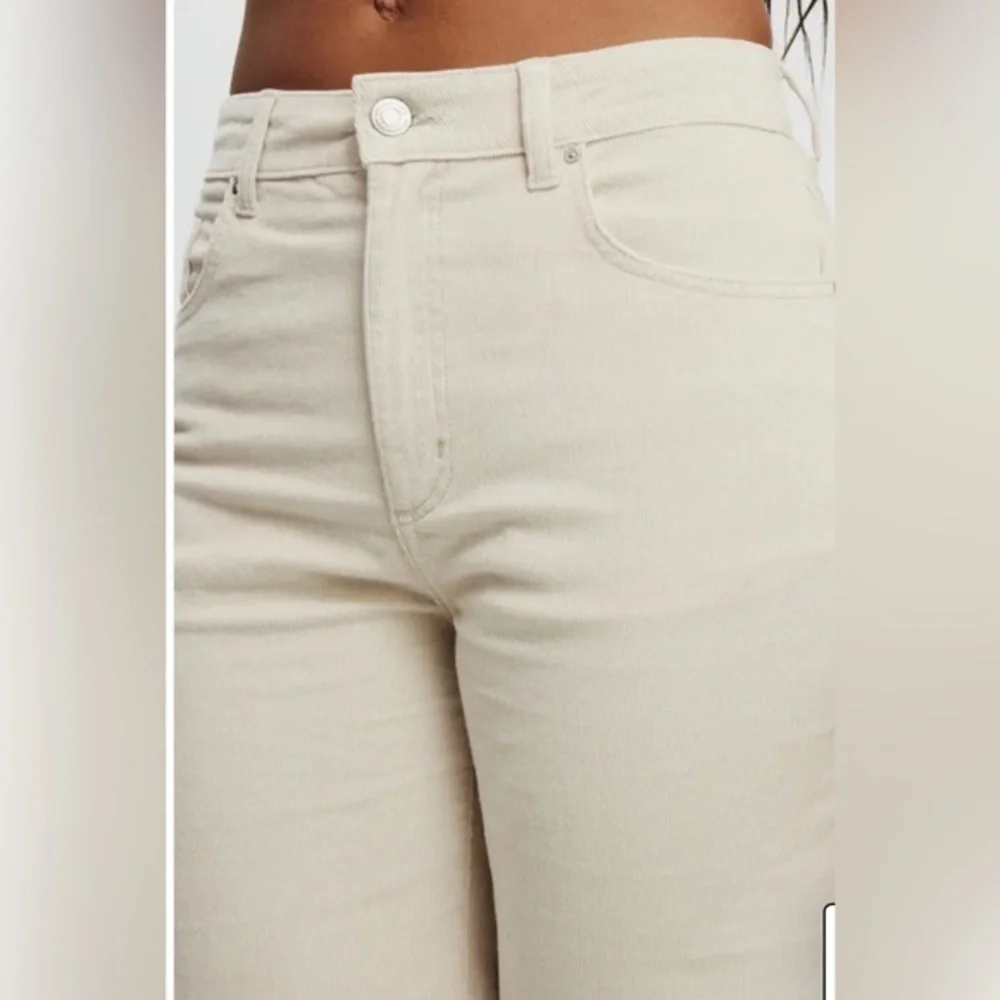 Cotton On Women's porcelain cream Cord Wide-Leg corduroy Jeans pants size 18 new